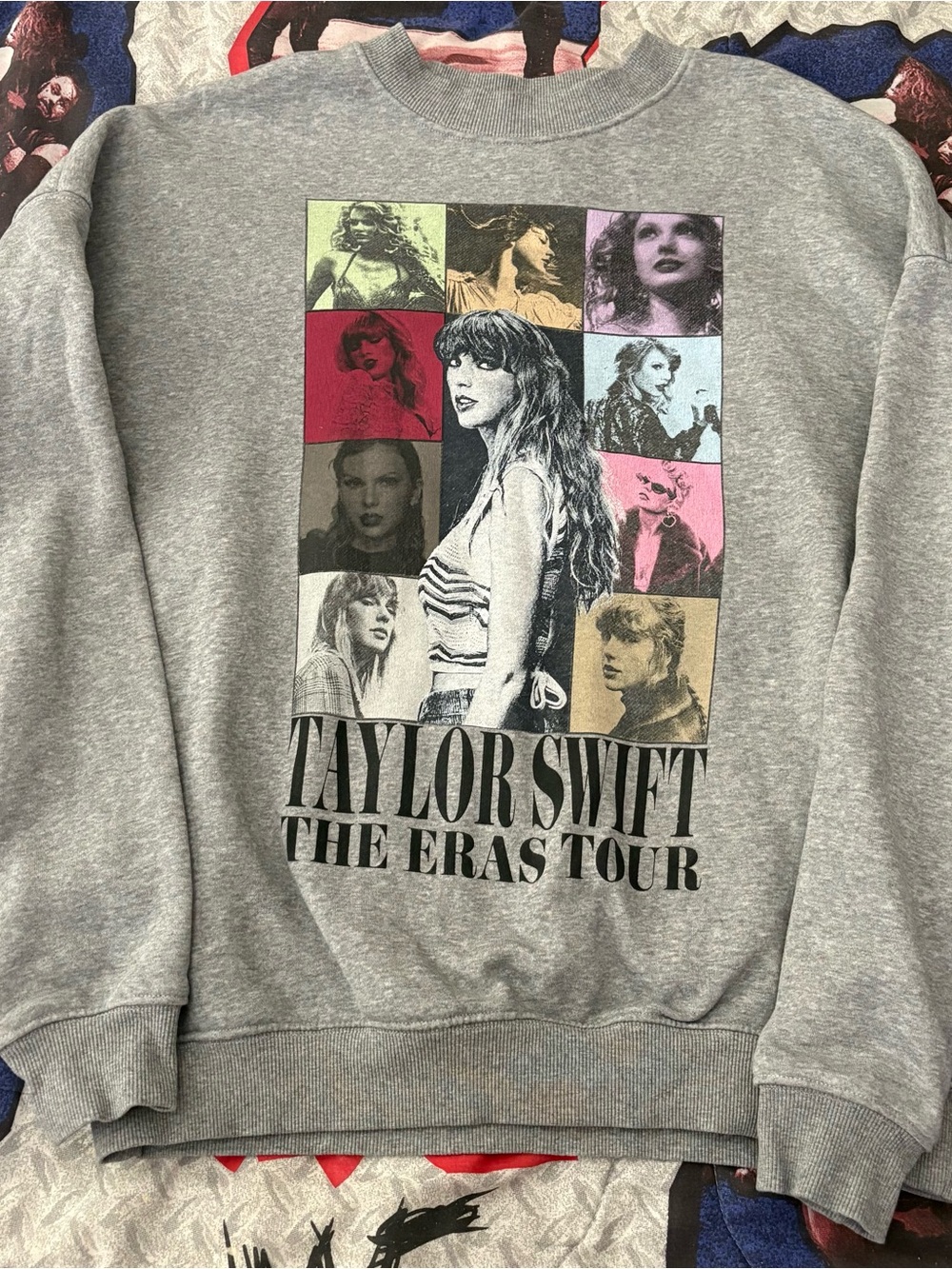 Official Taylor Swift The Eras Tour Gray Crewneck Sweatshirt Medium Made Egypt